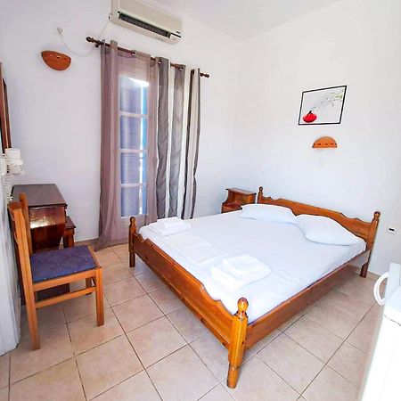 Sifneiko Arxontiko Hotell Fáros Rom bilde
